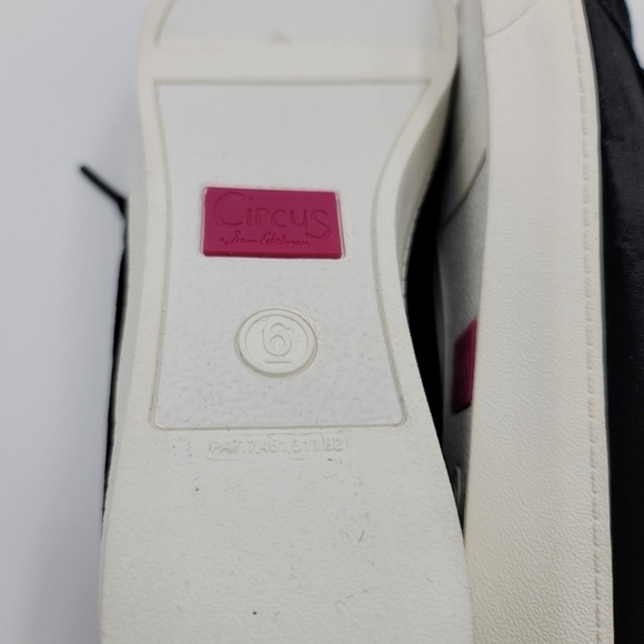 Circus Sam Edelman Caprice Velvet Sneaker Size 6M - Picture 7 of 8
